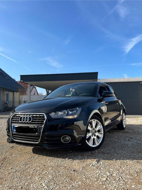 Gebraucht Audi A1 Sport 86 PS (63 kW) 2014 Schwarz Kleinwagen