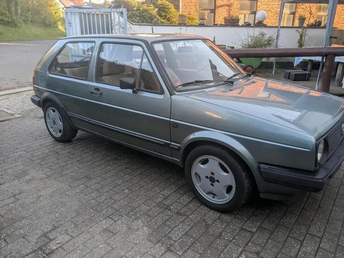 Gebraucht VW Golf II 55 PS (40 kW) 1986 Grün Kleinwagen