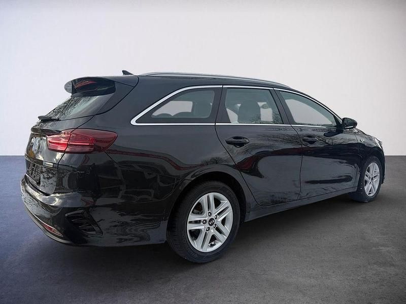 Gebraucht Kia Ceed Sportswagon 136 PS (100 kW) 2021 Schwarz Kombi