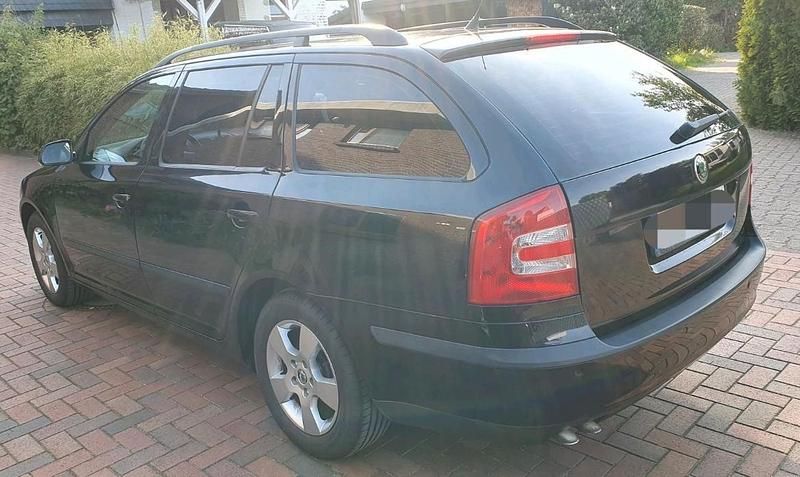 Gebraucht Skoda Octavia 105 PS (77 kW) 2007 Schwarz Kombi