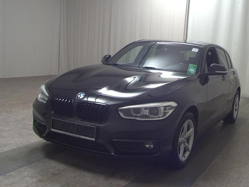Gebraucht BMW 116 116 PS (85 kW) 2018 Schwarz Kleinwagen