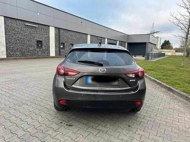 Usata Mazda 3 150 CV (110 kW) 2014 Marrone Berlina