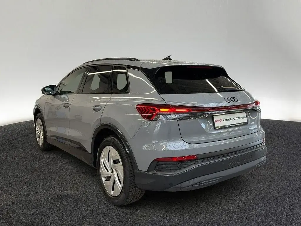 Gebraucht Audi Q4 e-tron Advanced Plus 210 kW (286 PS) 2025 Kieselgrau SUV