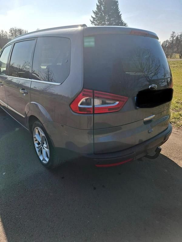Gebraucht Ford Galaxy 200 PS (147 kW) 2013 Grau Van / Kleinbus