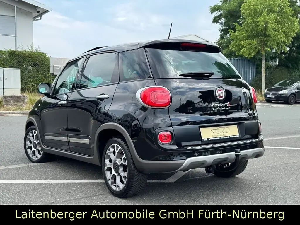 Gebraucht Fiat 500L Trekking 120 PS (88 kW) 2015 Schwarz Van / Kleinbus