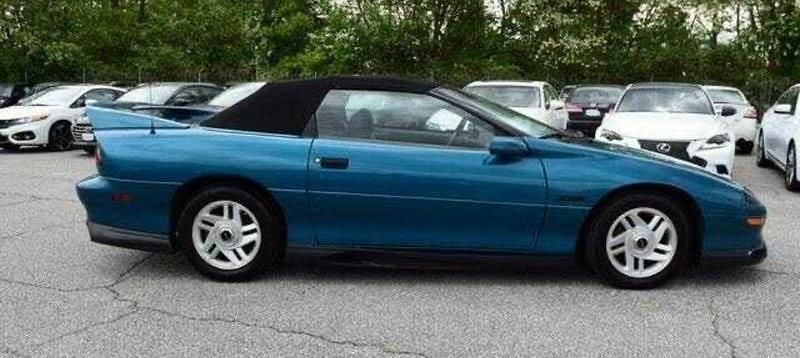 Gebraucht Chevrolet Camaro 295 PS (216 kW) 1995 Grün Cabrio