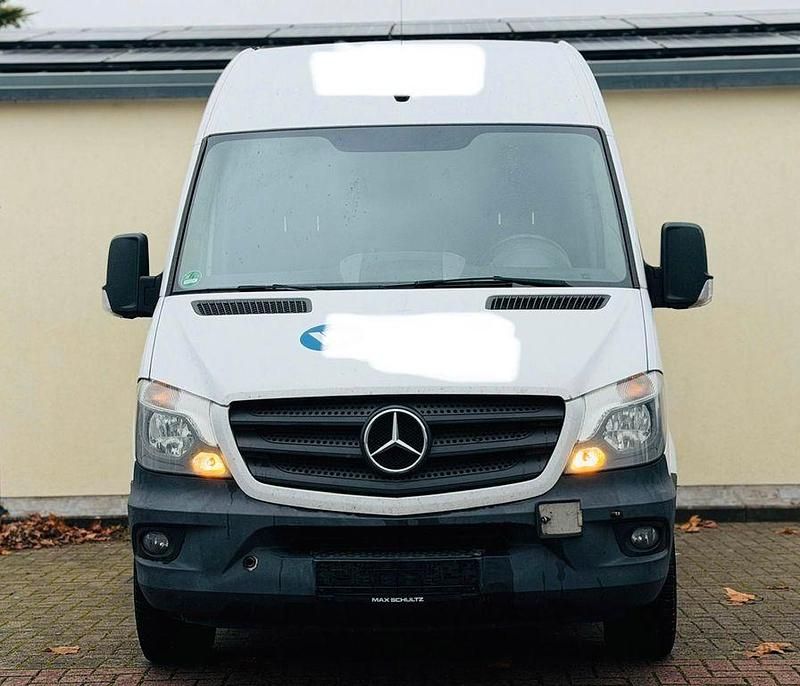 Gebraucht Mercedes Sprinter 163 PS (119 kW) 2018 Weiß Van
