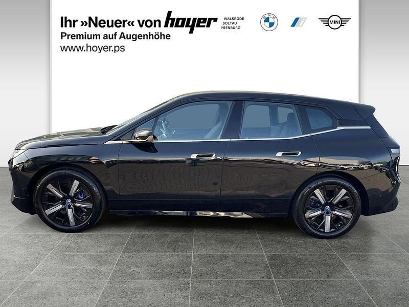 Gebraucht BMW iX Sport Line 239 kW (326 PS) 2025 Saphirschwarz SUV