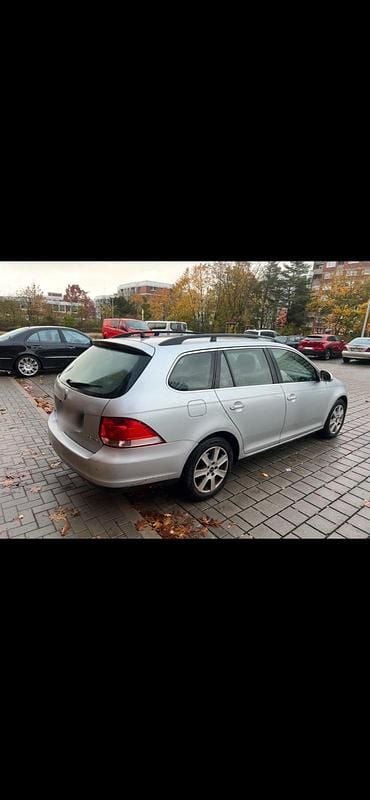 Gebraucht VW Golf V 140 PS (102 kW) 2008 Silber Kombi