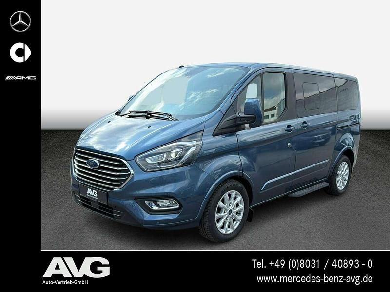 Gebraucht Ford Tourneo Titanium 170 PS (125 kW) 2019 Chromablau Van / Kleinbus