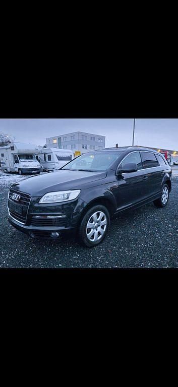 Schwarz Gebraucht 2008 Audi Q7 S-Line SUV | 8.999 € (Superpreis) - Bild 1/4