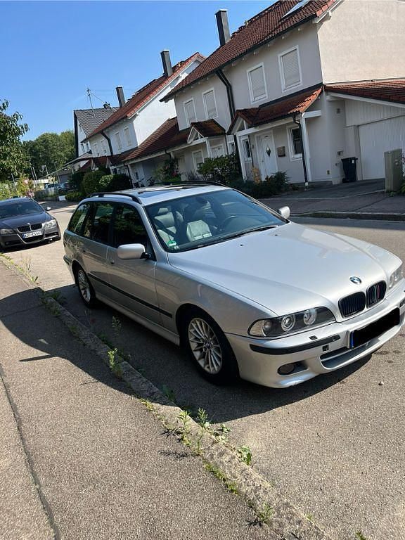 Silber Gebraucht 2002 BMW 525 M Sport Kombi | 3.300 € (Superpreis) - Bild 1/4