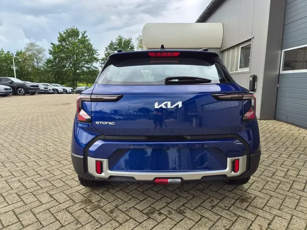 Neu Kia Stonic 116 PS (85 kW) 2026 Snow white pearl SUV