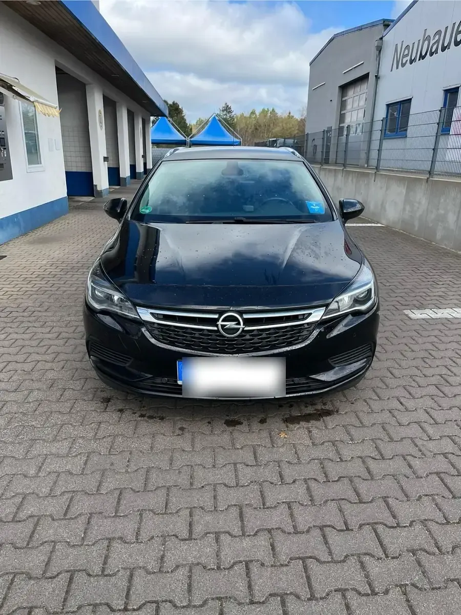 Gebraucht Opel Astra 2019 Schwarz Kombi