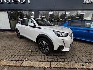 Blanc nacre Gebraucht 2021 Peugeot e-2008 Allure SUV | 17.475 € (Fairer Preis) - Bild 1/4