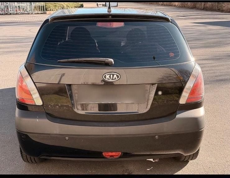 Gebraucht Kia Rio 96 PS (70 kW) 2005 Schwarz Kleinwagen
