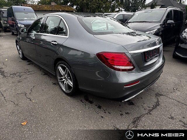 Gebraucht Mercedes E220 AMG 194 PS (142 kW) 2017 Lack selenitgrau Limousine