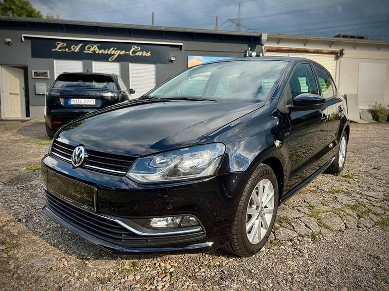 Schwarz Gebraucht 2016 VW Polo LOUNGE Limousine | 5.990 € (Guter Preis) - Bild 1/4