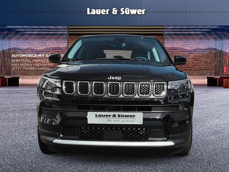 Neu Jeep Compass Altitude 129 PS (94 kW) 2025 Schwarz SUV