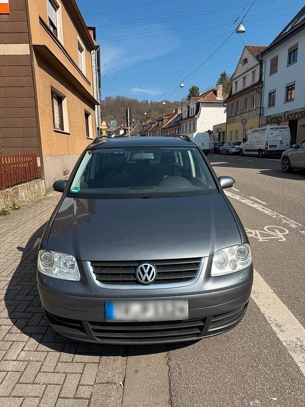 Gebraucht VW Touran 140 PS (102 kW) 2005 Van / Kleinbus