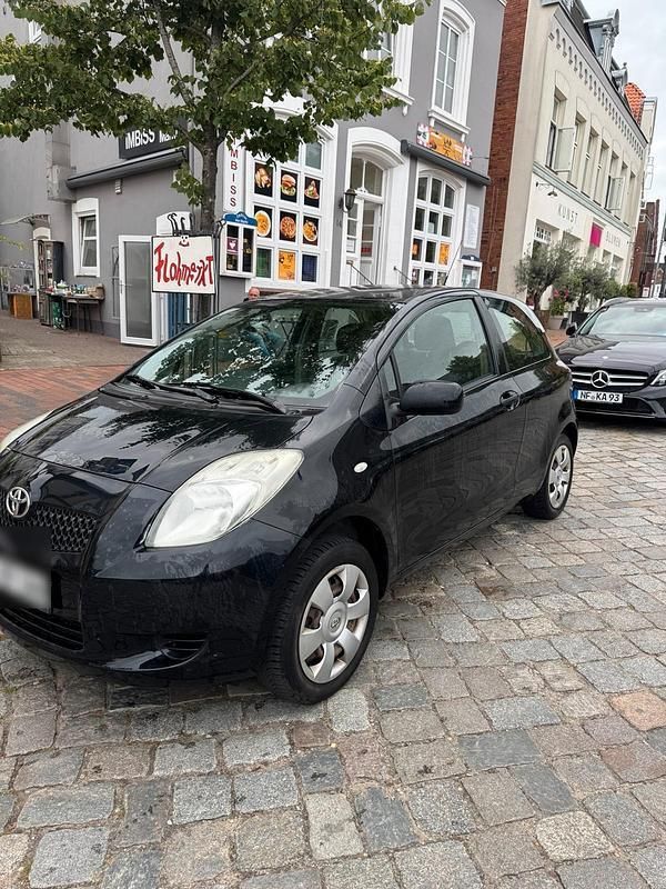 Gebraucht 2006 Toyota Yaris Kleinwagen | 700 € (Fairer Preis) - Bild 1/4
