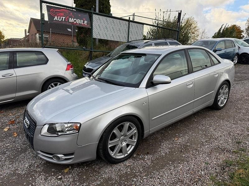 Silber Gebraucht 2006 Audi A4 Limousine | 5.490 € (Etwas zu teuer) - Bild 1/4