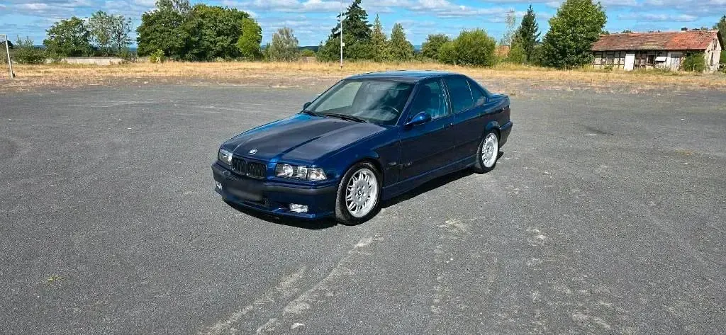 Gebraucht BMW 328 193 PS (141 kW) 1996 Blau Limousine