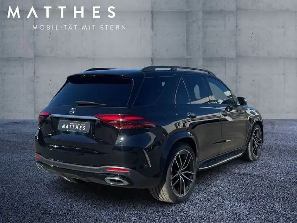 Gebraucht Mercedes GLE450 AMG 367 PS (269 kW) 2025 Obsidianschwarz (metallic) SUV