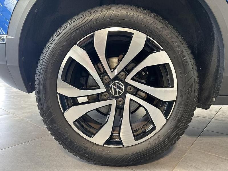 Gebraucht VW T-Roc Active 150 PS (110 kW) 2022 Blau SUV