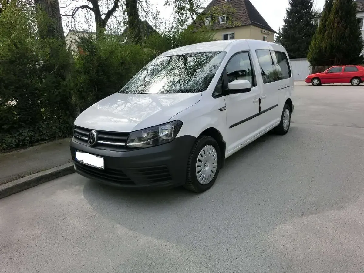 Gebraucht VW Caddy Trendline 102 PS (75 kW) 2015 Candyweiß Van / Kleinbus