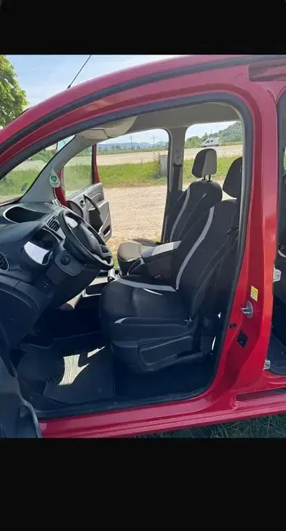 Gebraucht Renault Kangoo 110 PS (80 kW) 2014 Rot Van / Kleinbus