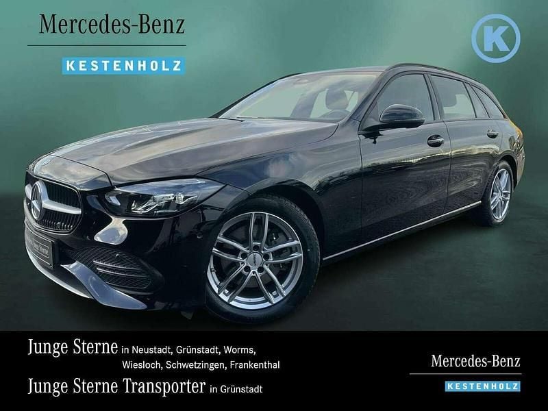 Unilack schwarz Gebraucht 2023 Mercedes C200 Kombi | 31.590 € (Fairer Preis) - Bild 1/4