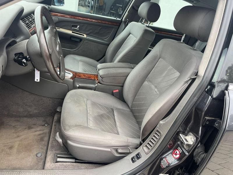 Gebraucht Audi A8 193 PS (141 kW) 1999 Grau Limousine