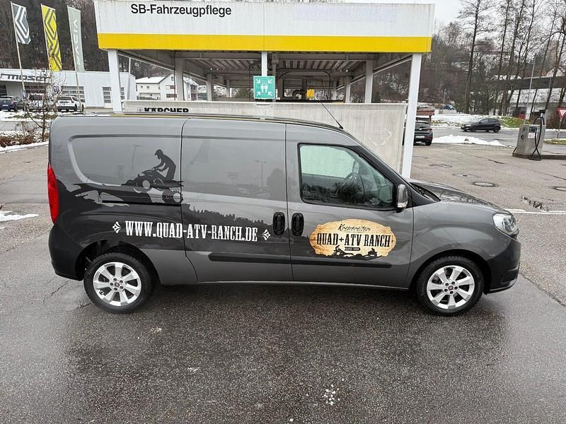 Gebraucht Fiat Doblò 120 PS (88 kW) 2016 Grau Van / Kleinbus