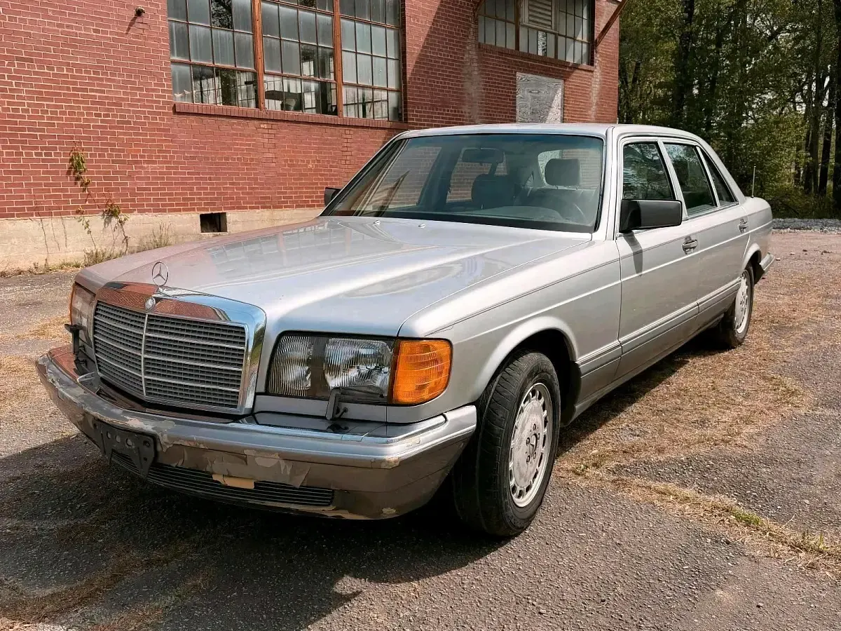 Gebraucht Mercedes S560 279 PS (205 kW) 1991 Silber Limousine
