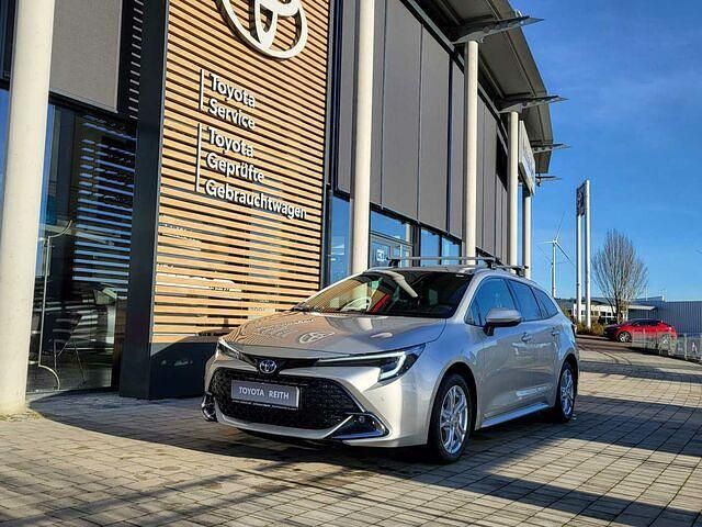 Gebraucht Toyota Corolla Team 196 PS (144 kW) 2024 Cosmicsilber metallic Kombi