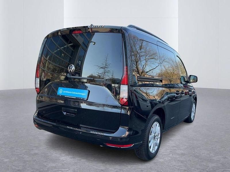Gebraucht VW Caddy Life 122 PS (89 kW) 2024 2t deep black perleffekt Van / Kleinbus