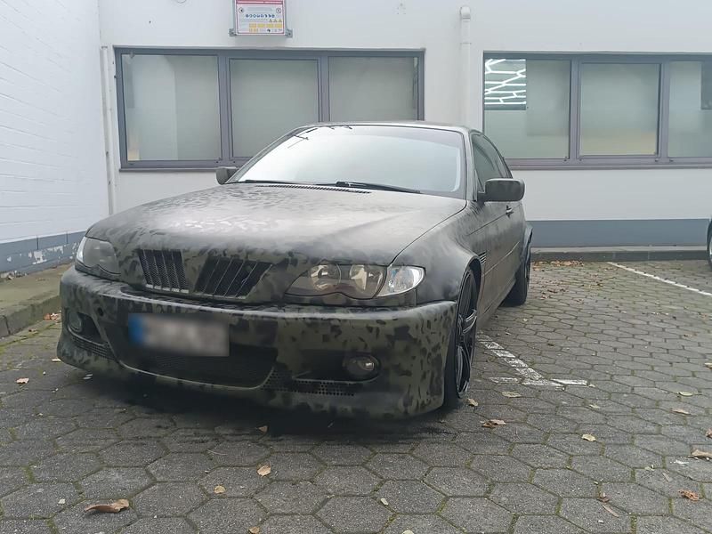 Gebraucht BMW 320 150 PS (110 kW) 2001 Andere farben Limousine