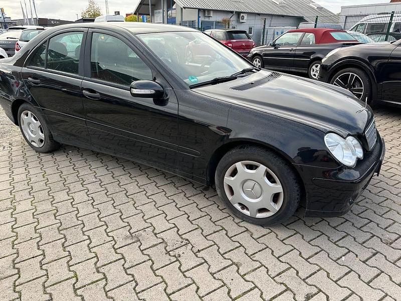 Gebraucht Mercedes C220 150 PS (110 kW) 2006 Schwarz Limousine
