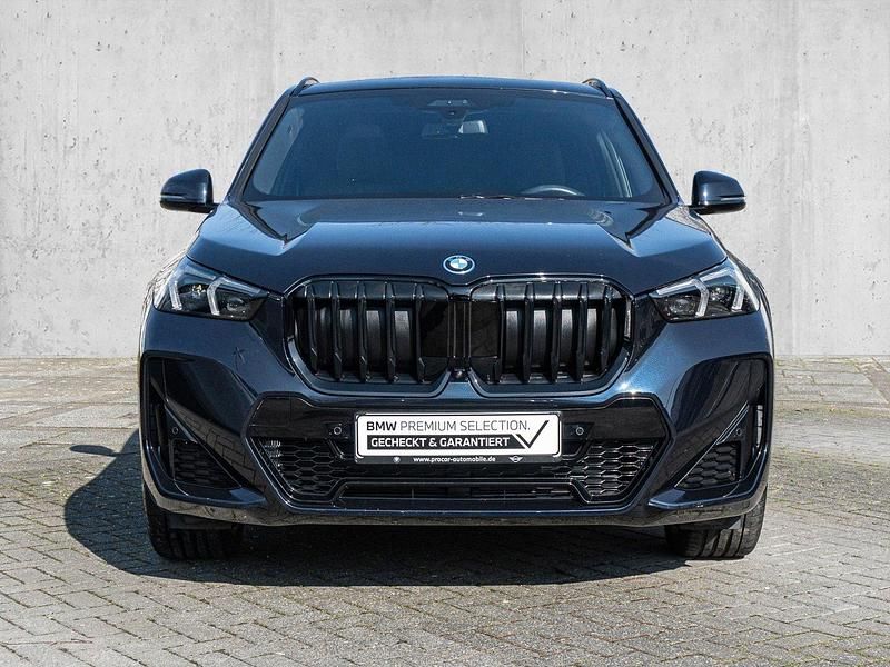 Gebraucht BMW X1 Performance 326 PS (239 kW) 2024 Sonderlackierung SUV