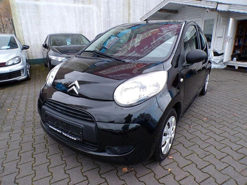 Schwarz Gebraucht 2010 Citroën C1 Kleinwagen | 2.490 € (Guter Preis) - Bild 1/4