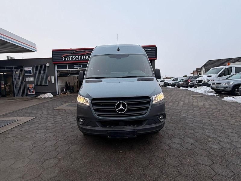 Gebraucht Mercedes Sprinter 190 PS (139 kW) 2021 Blau Van