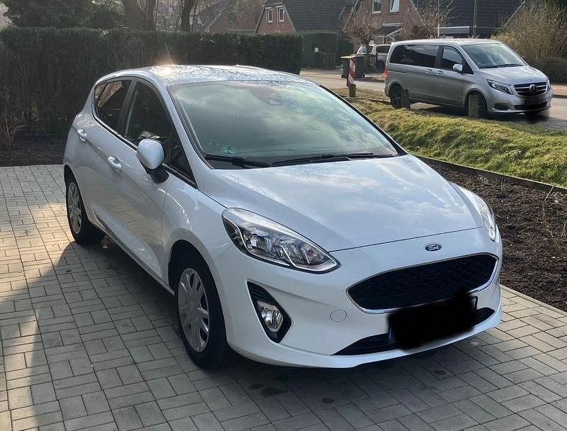 Gebraucht Ford Fiesta Cool & Connect 86 PS (63 kW) 2019 Weiß Kleinwagen