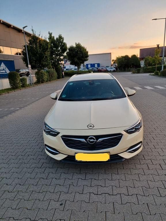 Gebraucht Opel Insignia Edition 170 PS (125 kW) 2017 Kombi