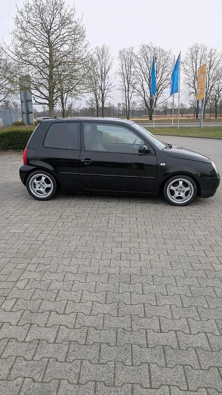 Gebraucht VW Lupo 50 PS (36 kW) 2004 Schwarz Kleinwagen