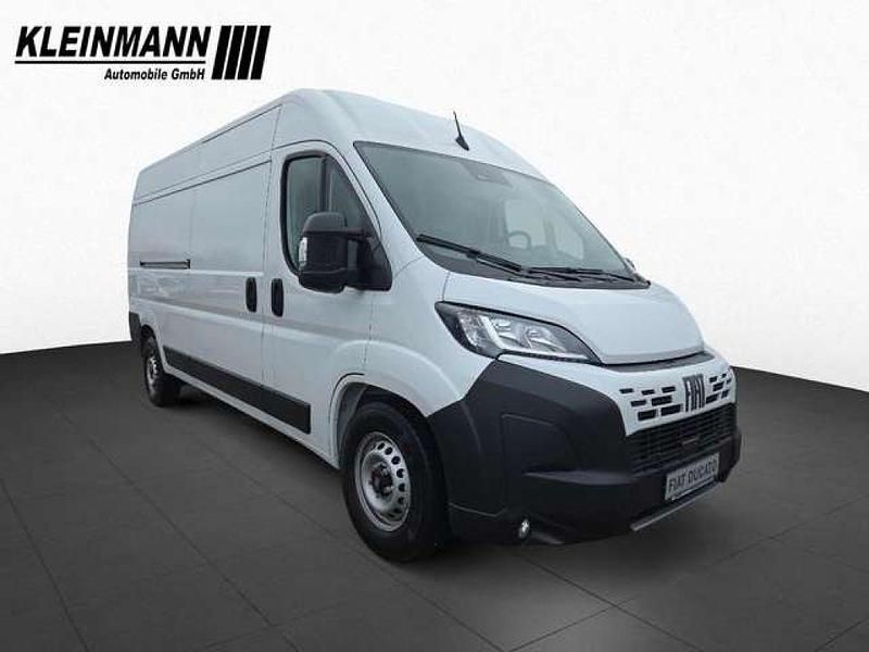Gebraucht Fiat Ducato 140 PS (102 kW) 2024 Ducato weiß Van