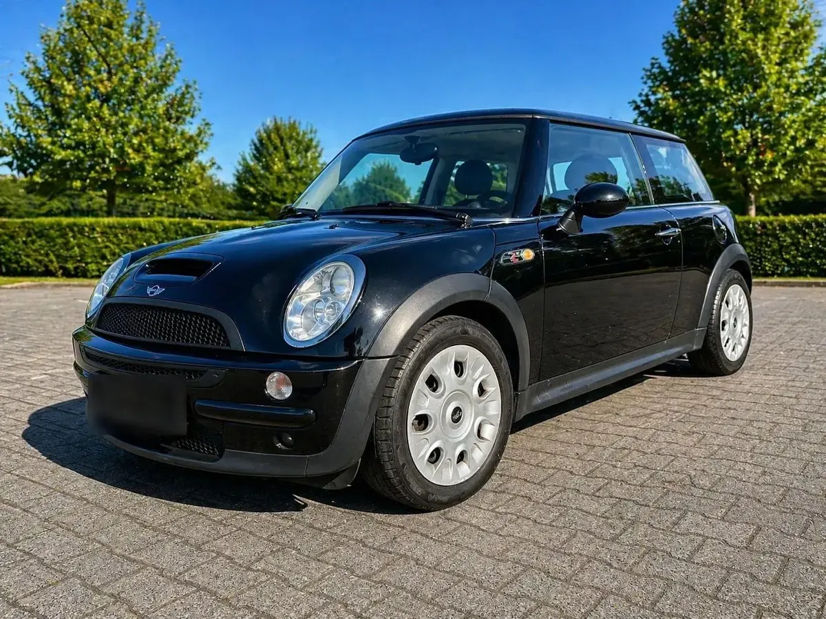 Gebraucht Mini Cooper 90 PS (66 kW) 2003 Schwarz Kleinwagen