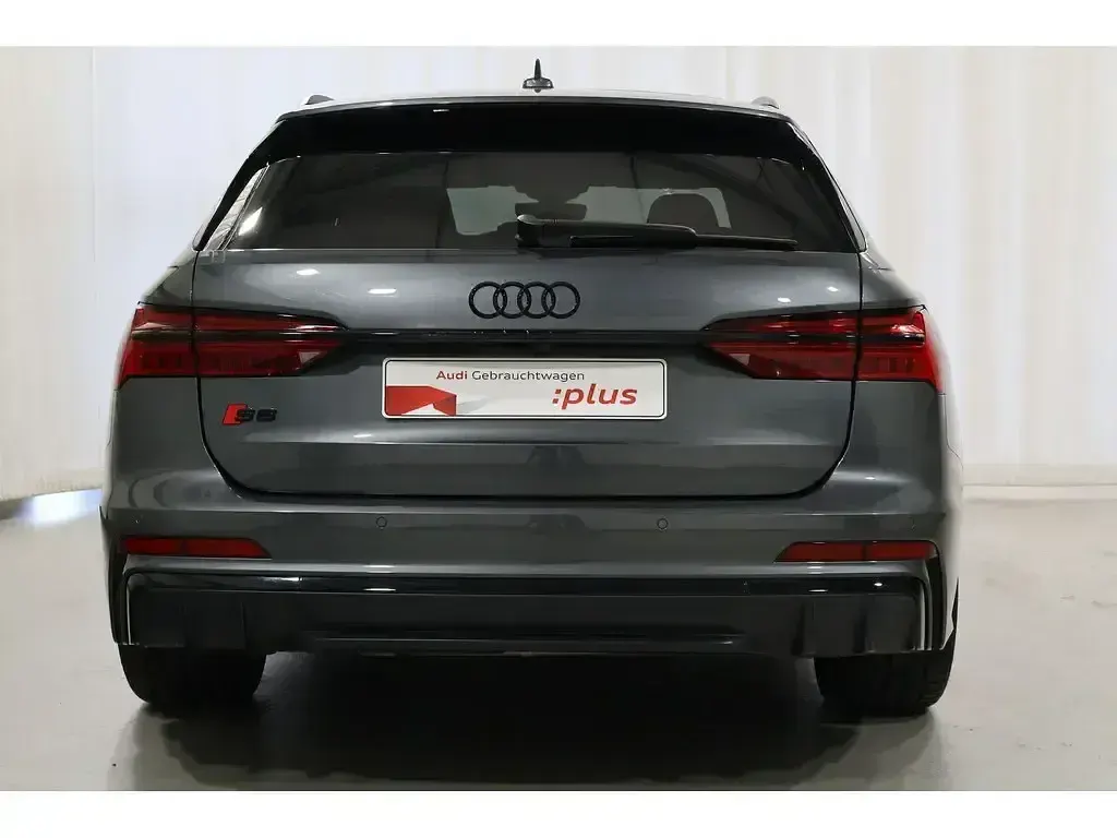 Gebraucht Audi S6 Ambiente 253 PS (186 kW) 2025 Grau Kombi