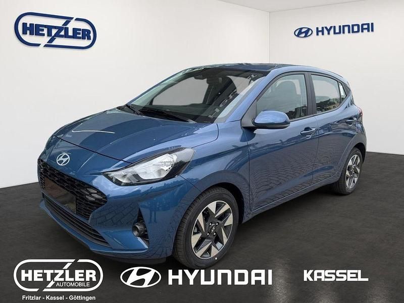 Vibrant blue / mic Neu 2025 Hyundai i10 Trend Kleinwagen | 22.990 € (Teuer) - Bild 1/4