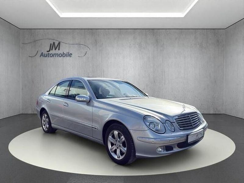 Second-hand Mercedes E200 Elegance 163 CP (119 kW) 2004 Argintiu Berlinǎ